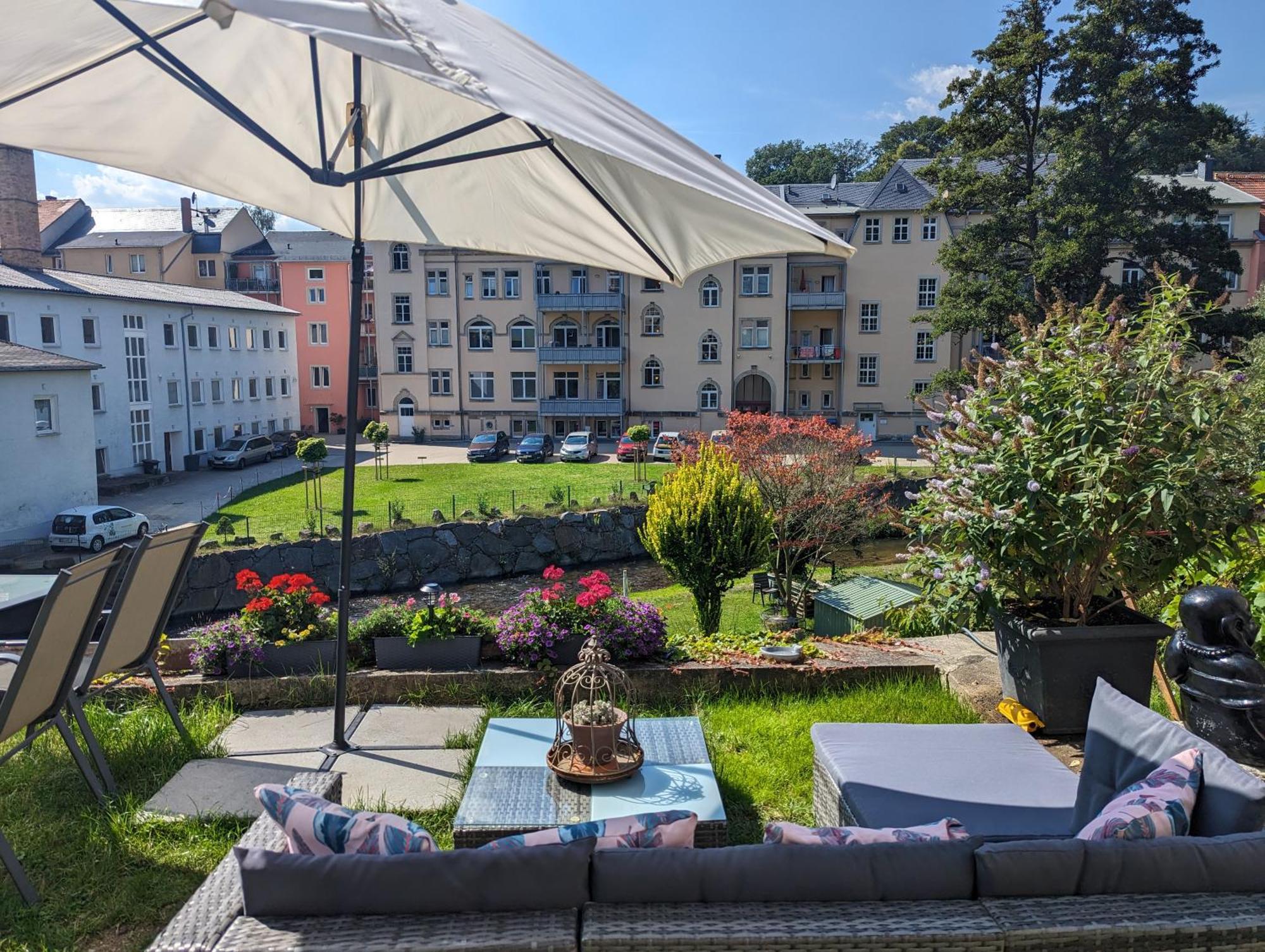 Hw4B - Urlaubsmagie - Zentral Mit Gemeinschaftsgarten, -Pool, -Sauna & Whirlpool Sebnitz Bagian luar foto