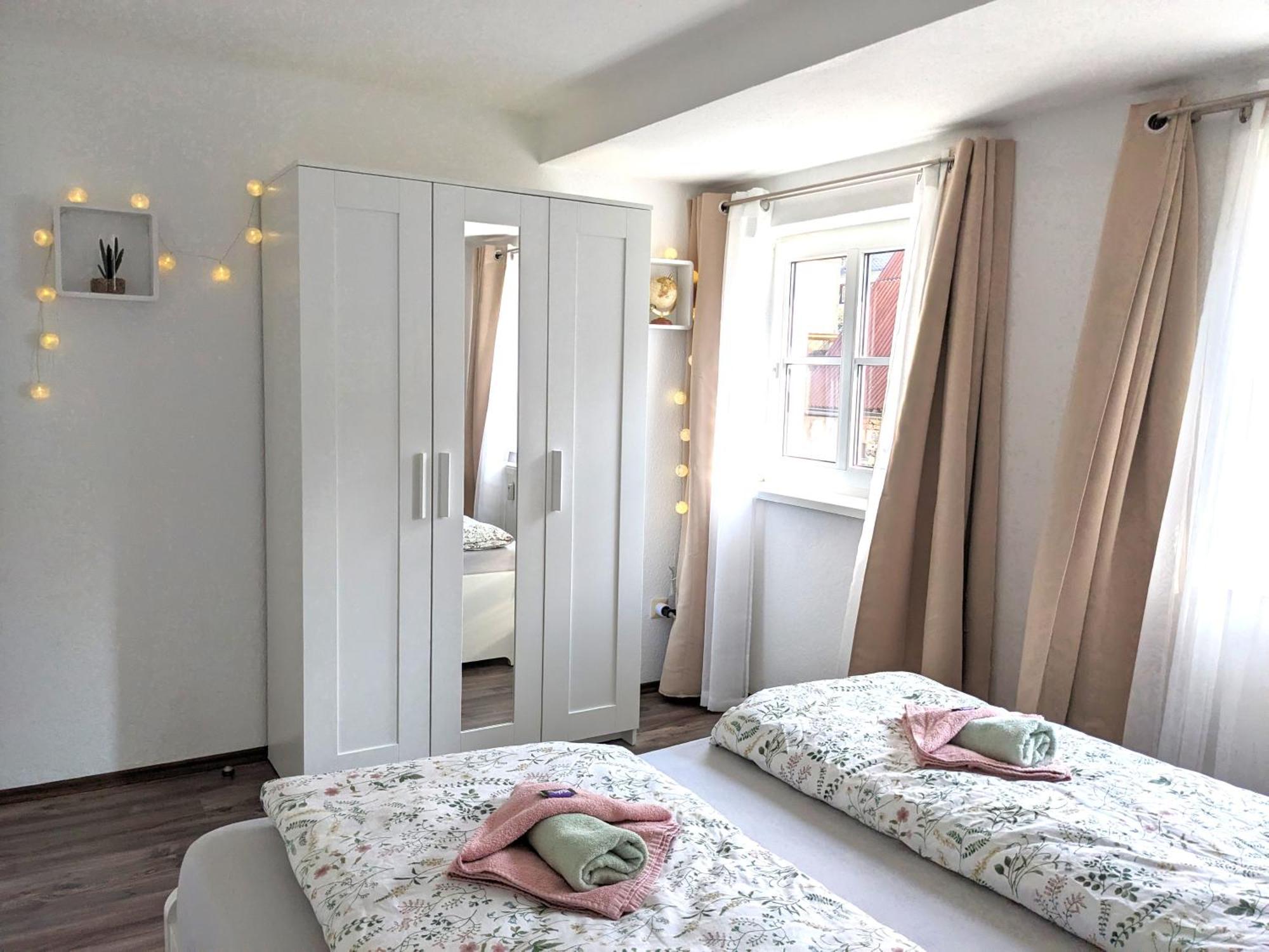 Hw4B - Urlaubsmagie - Zentral Mit Gemeinschaftsgarten, -Pool, -Sauna & Whirlpool Sebnitz Bagian luar foto