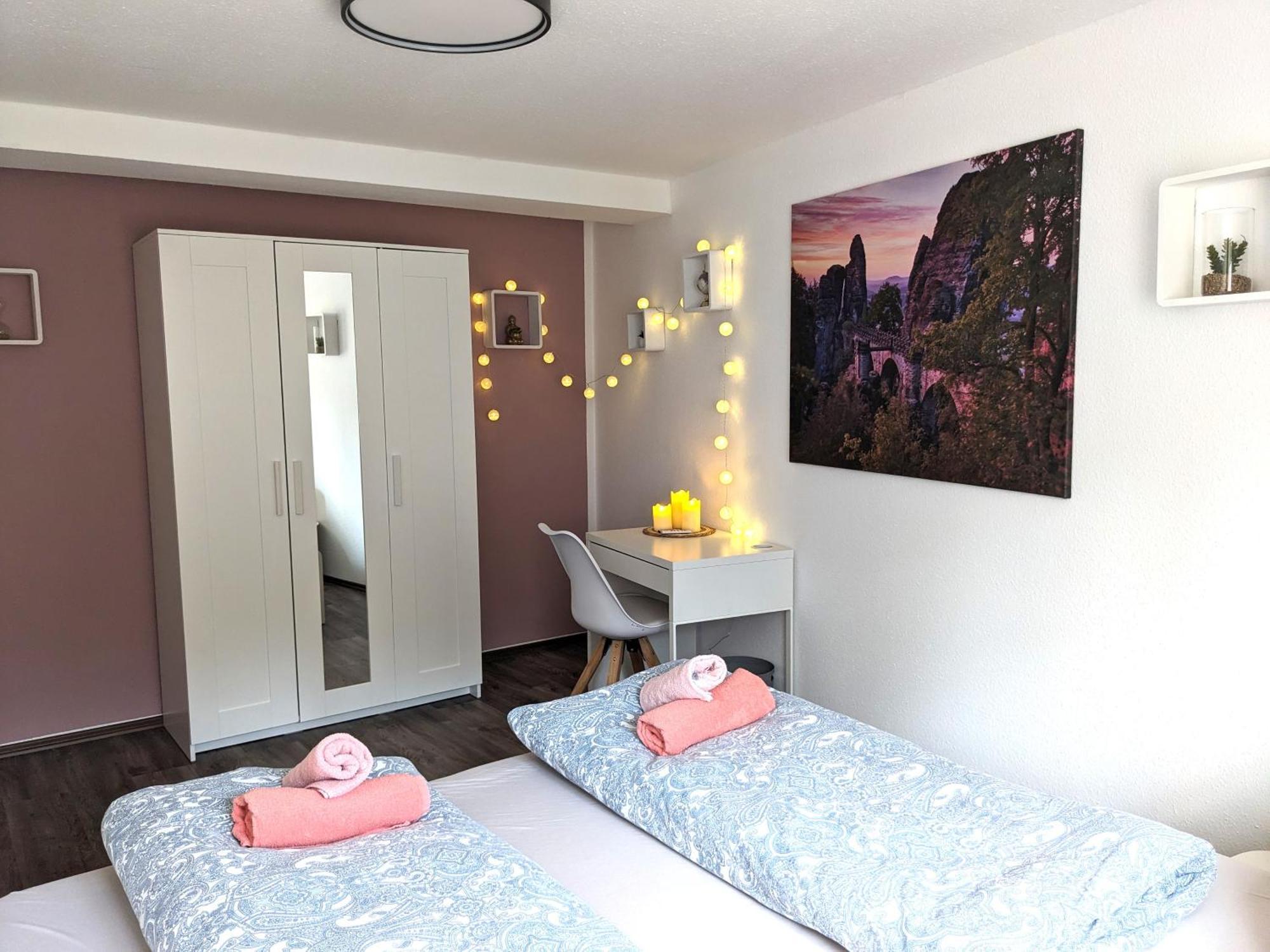 Hw4B - Urlaubsmagie - Zentral Mit Gemeinschaftsgarten, -Pool, -Sauna & Whirlpool Sebnitz Bagian luar foto